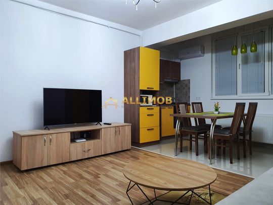 Apartament 3 camere in Ploiesti, zona 9 Mai - Fotografie 1