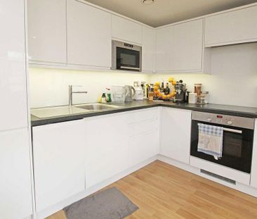 1 bedroom flat to rent - Photo 3