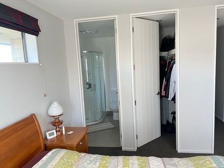 A modern home, house lot of furnishings can stay - Photo 3