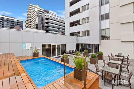 504/12 Yarra Street, South Yarra - Photo 3