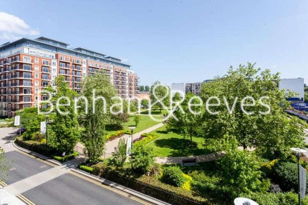 Beaufort Square, Beaufort, NW9 - Photo 1