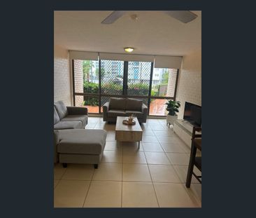 $560 per week One Bedroom Fully Furnished Unit - Photo 1