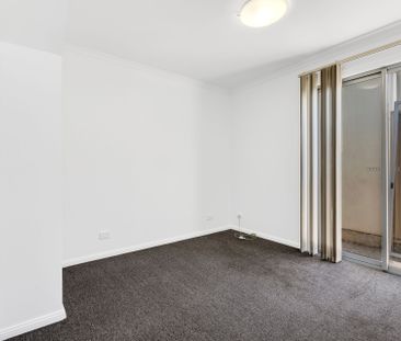 2 Bedroom townhouse in the heart of Munno Para - Photo 4