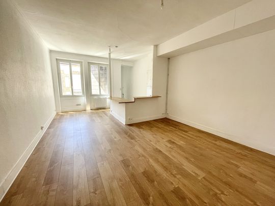 : Appartement 84 m² à Saint-Étienne - Photo 1