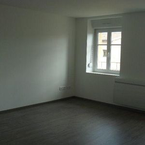 Appartement à Louer à Rambervillers (88700) en Vosges (88) Cet appartement dispose d'une sur... - Photo 3