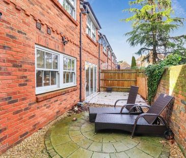 3 bedroom terraced house to rent - Photo 5