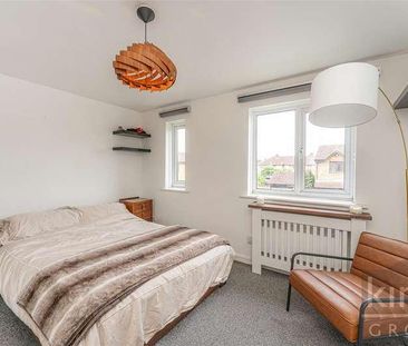 Celadon Close, Enfield, EN3 - Photo 1