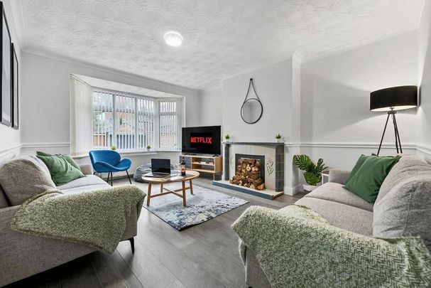 Gordon Street - Photo 1