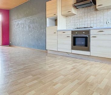 Appartement te huur in Moeskroen voor € 680 met 2 slaapkamers - Photo 3