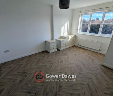 John William Close, Chafford Hundred - - Photo 1