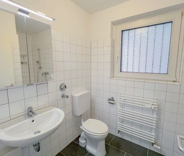 Schönes 1-Zimmer-Appartment mit großem Wohnraum und hellem Tageslic... - Photo 3