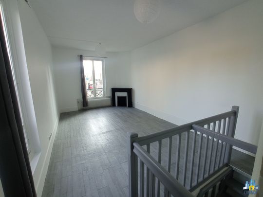 Location Maison 2 pièces 58m² COURBEVOIE 92400 - Photo 1