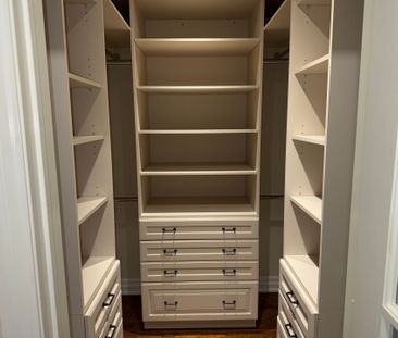 For Lease - 41 Forest Heights Street Unit# Main & 2nd Floors, Whitb... - Photo 3