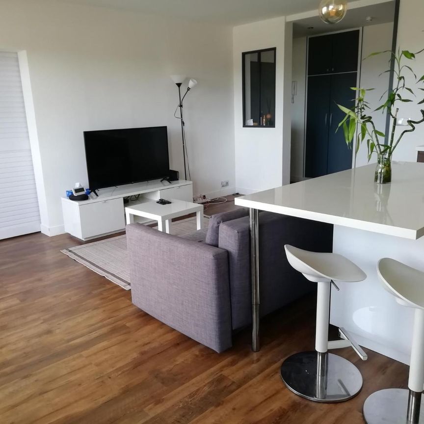 Location appartement 4 pièces 86.5 m2 à Tours - Photo 1