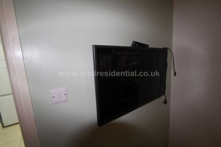 239 Derby Road, Lenton - Photo 4