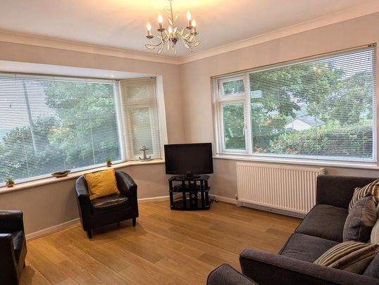 3 bedroom bungalow to rent - Photo 1