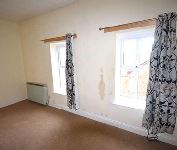 Albert Street, Barrow-in-furness, LA14 - Photo 1