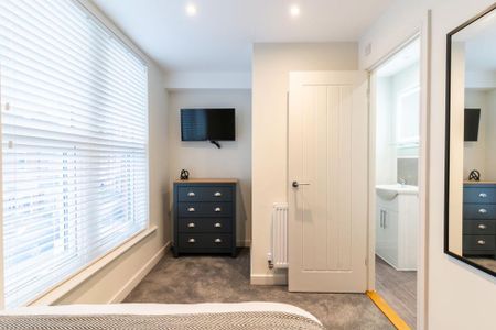 1 bedroom in a house share to rent - Photo 4