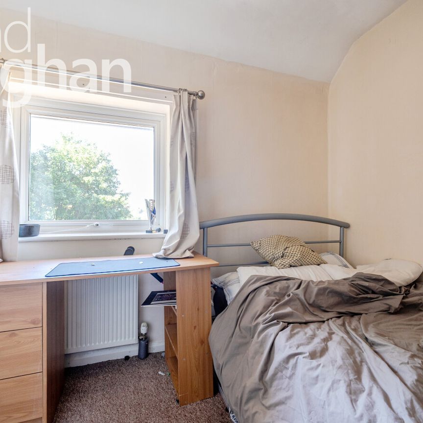 6 bedroom semi-detached house to rent - Photo 1