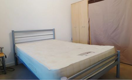 Entire Place·1B1B···18 Westside Two,20 Suffolk Street - Photo 2