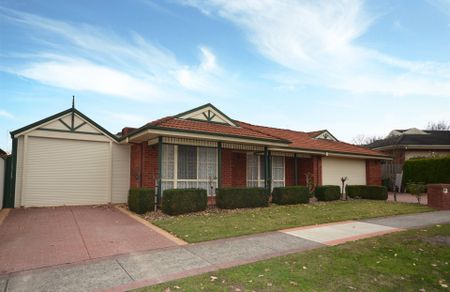 18 Goldentree Drive, Chirnside Park - Photo 4