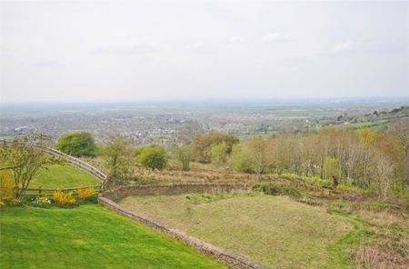Cleeve Hill, Cheltenham, Gloucestershire - Photo 3