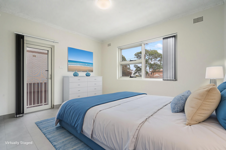 RENOVATED 2 BEDROOM UNITS WITH CAR SPACE - Photo 3