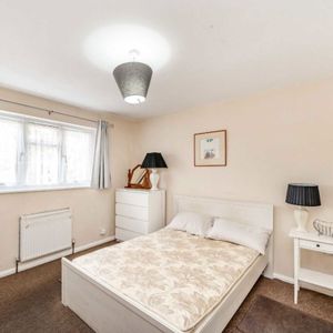 North Road, W5, London - Photo 2