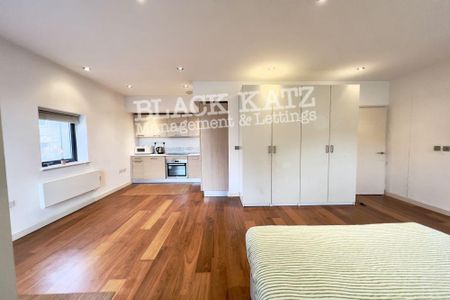 Studio to rent - Photo 5