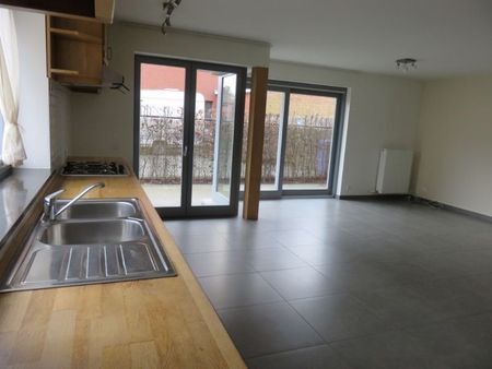 Gelijkvloers appartement met 1 slaapkamer en tuin - Photo 2