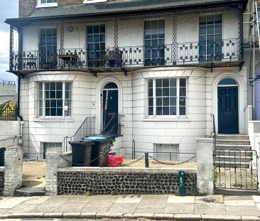 Stone Road, Broadstairs, CT10 1DY, Kent - Photo 2