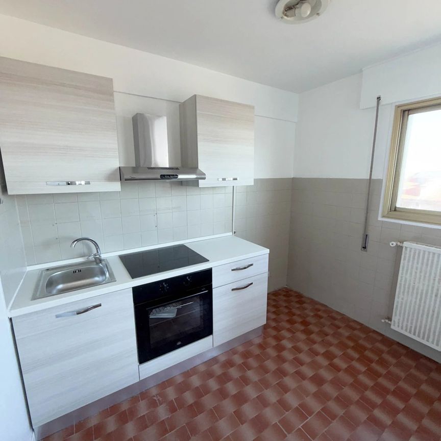 Location Appartement 1 pièce 29m² NICE 06000 - Photo 1