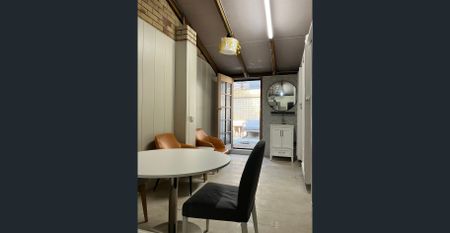 Modern studio in Helensvale available from 15/11/2025 - Photo 4