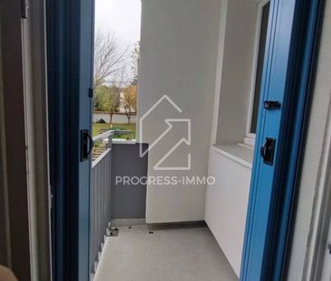 À 12 minutes du RER Parc St-Maur, deux pièces meublé entièrement re... - Photo 4