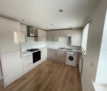 2 Bedroom Apartment To Let - Photo 3