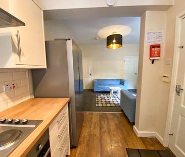 4 bedroom house share to rent - Photo 1