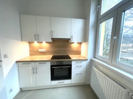 Großzügige, sanierte 2,5-Zimmer-Wohnung im 23. Wiener Gemeindebezirk – nahe Schloss Liesing - Photo 2