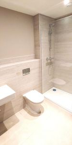 1 bedroom duplex to rent - Photo 3