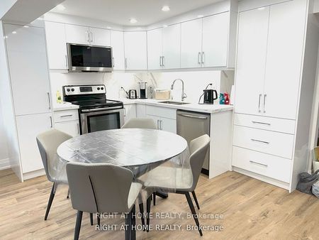 For Lease - 115 Bonny Meadows Drive Unit# Lower L, Aurora, Ontario - Photo 4
