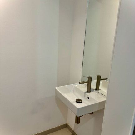 Moderne 2-Zimmer-Wohnung mit Balkon in bester Lage - Foto 1