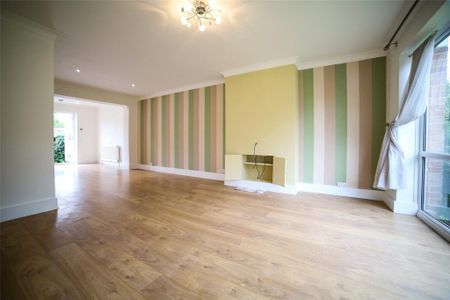 3 bedroom semi-detached house to rent - Photo 2