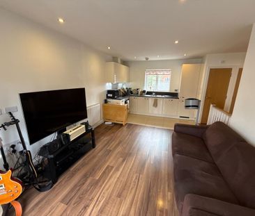 2 bedroom apartment to rent - Photo 2