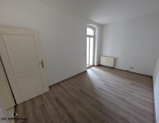 ++ schöne 3-Raum Wohnung mit Einbauküche, Balkon & Aufzug - nahe dem Hauptbahnhof ++ - Foto 1