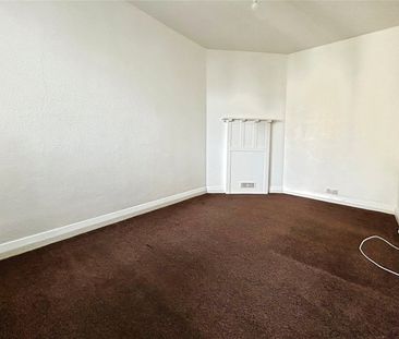 1 bedroom apartment to rent Rectory Road, Worthing, West Sussex, BN14 - Photo 2