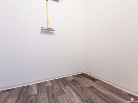 Helle 3-Zimmer-Wohnung mit Loggia in absoluter Grünruhelage – Maria Enzersdorf - Foto 5