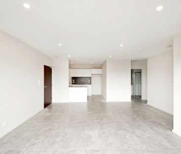 1st floor unit at Ashi complex - Photo 2