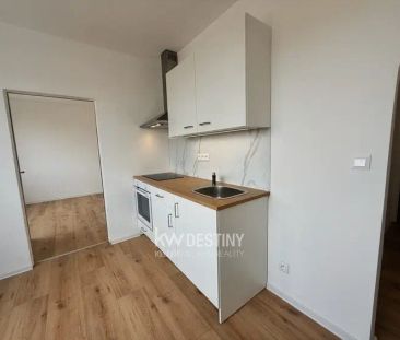 Pronájem bytu 1+1 36 m - Fotografie 1