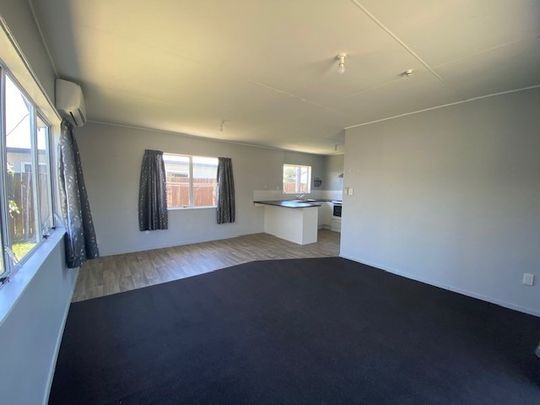 Kilkee Terrace, Flaxmere - Photo 1