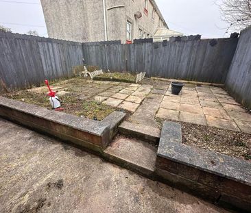 2 bedroom semi-detached house to rent - Photo 5