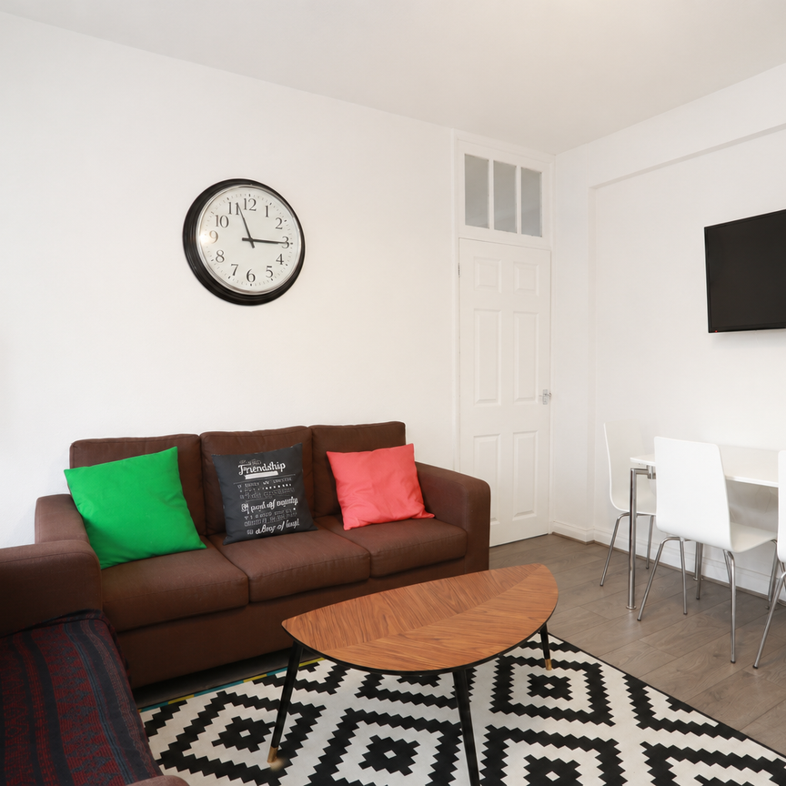 Juniper House – Room 1 - Photo 1